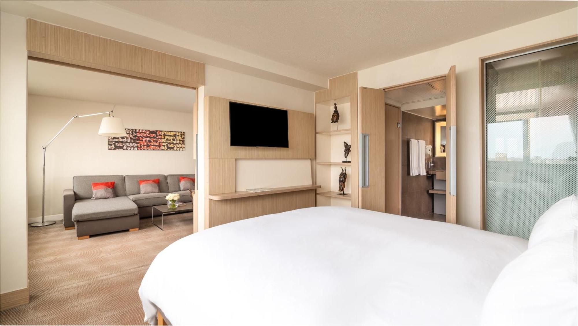 Novotel Abidjan Plateau Екстер'єр фото
