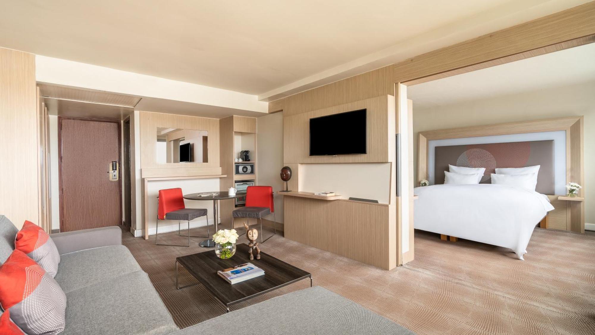 Novotel Abidjan Plateau Екстер'єр фото