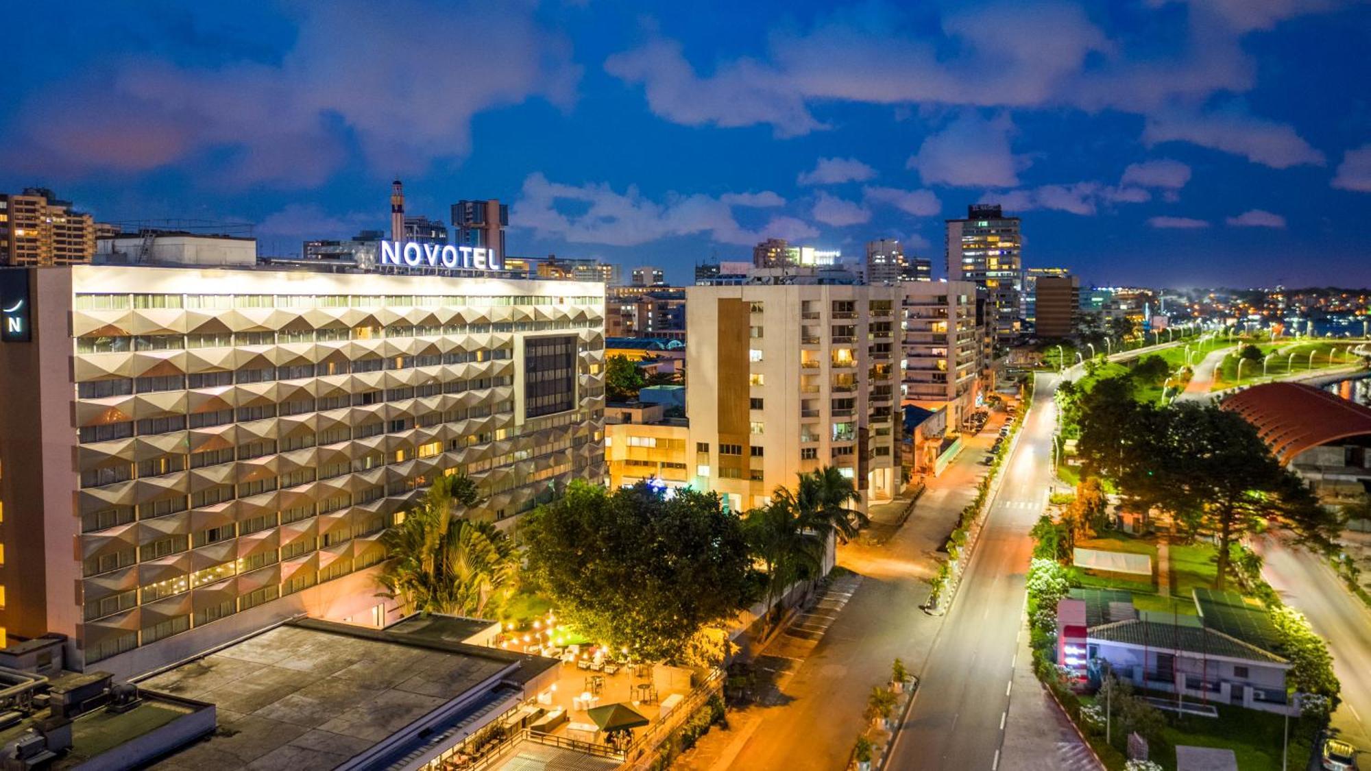 Novotel Abidjan Plateau Екстер'єр фото