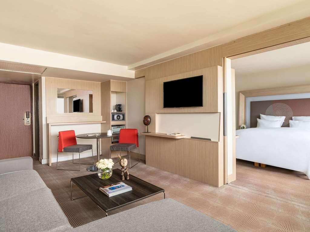 Novotel Abidjan Plateau Номер фото